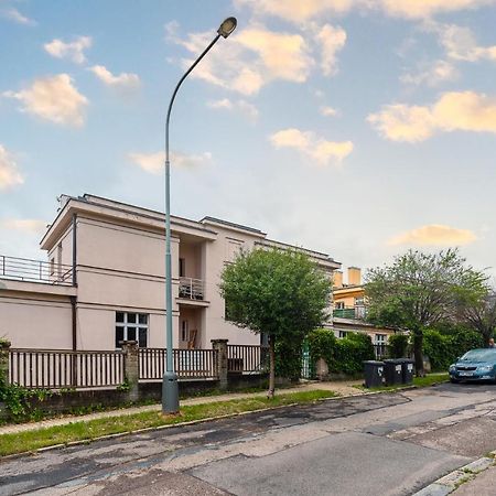 Apartman Xaveriova Prague Luaran gambar