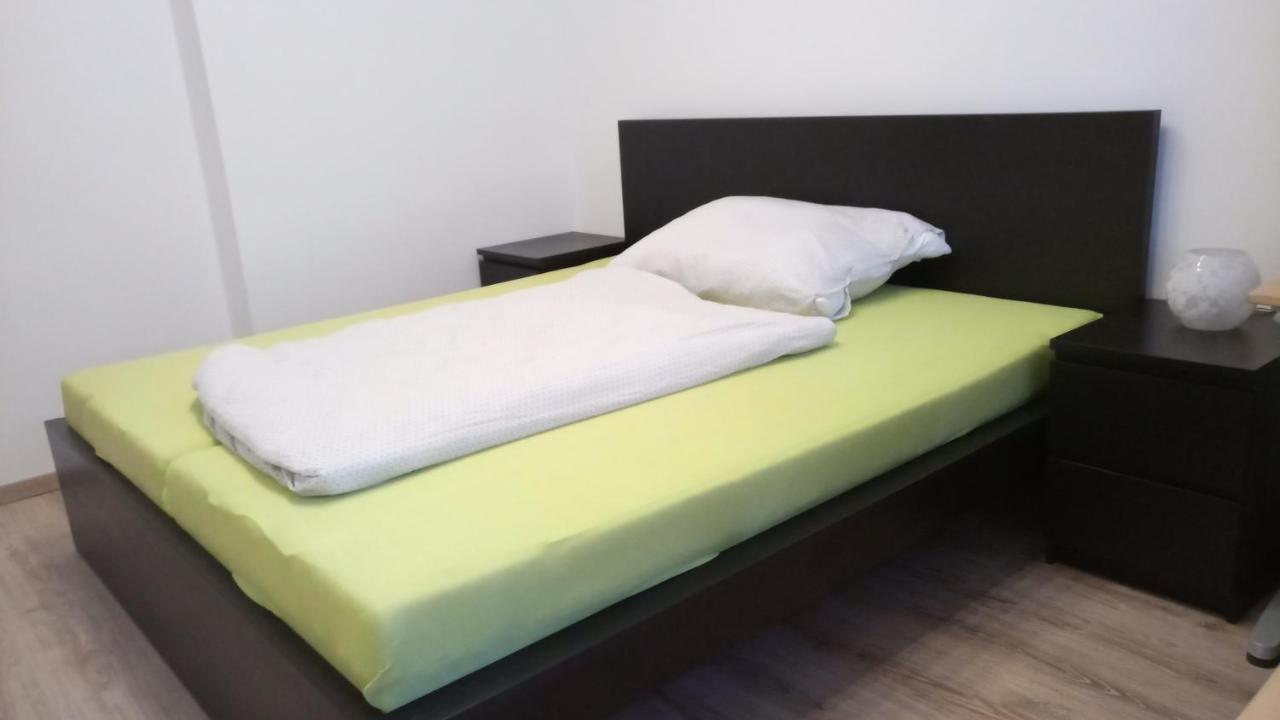 Apartman Xaveriova Prague Luaran gambar